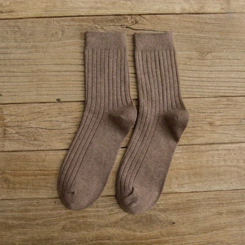 5 Pairs Of Men's Trendy Solid Crew Socks, Breathable Comfy Casual Unisex Socks For Men's Outdoor Wearing All Seasons Wearing
