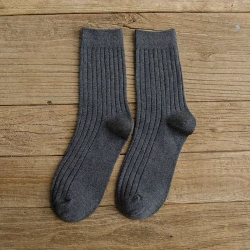 5 Pairs Of Men's Trendy Solid Crew Socks, Breathable Comfy Casual Unisex Socks For Men's Outdoor Wearing All Seasons Wearing